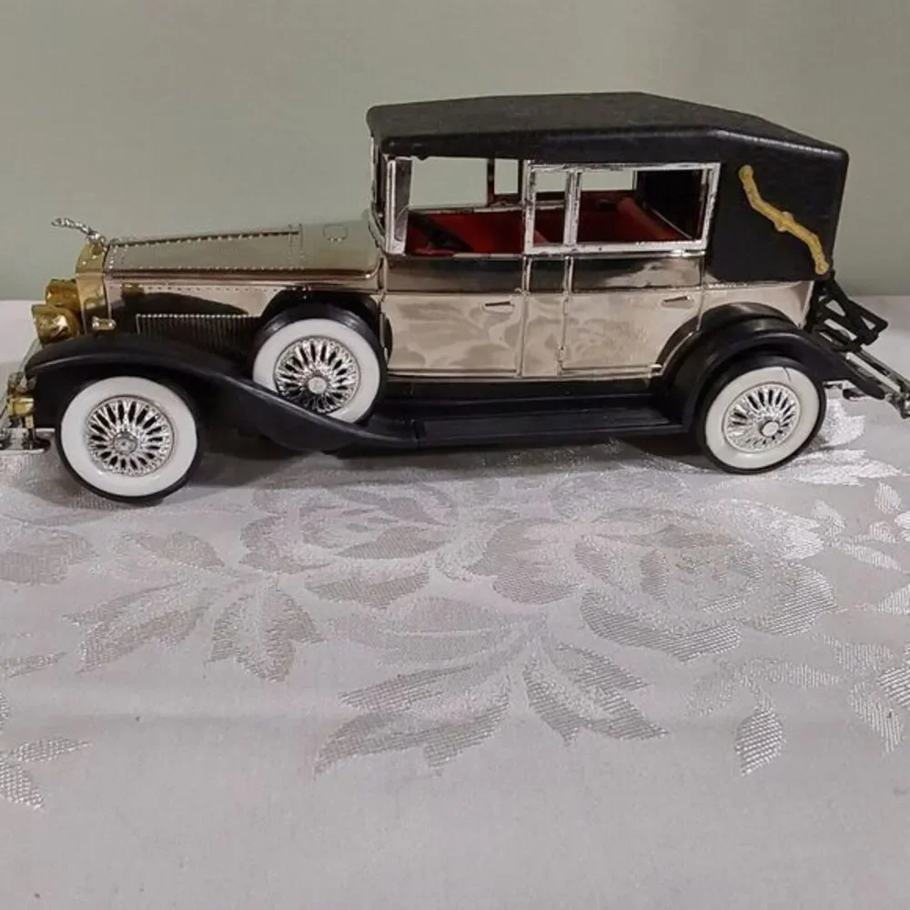1930s LINCOLN LIMO CAR NON FALL BATTERY TOY‎ ALWAYS STORED IN BOXED